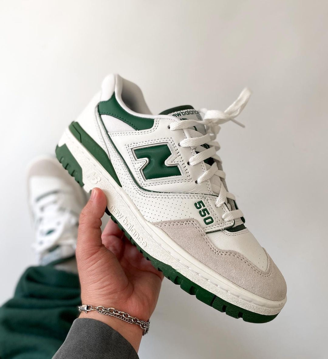 WMNS NB Balance 550 Low Top Sneaker “ White Green “