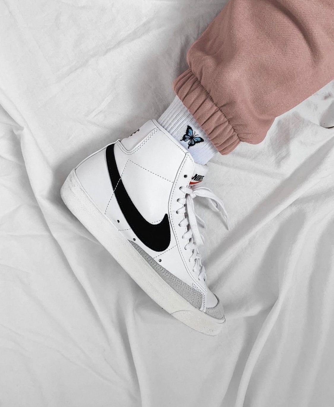 WMNs Blazer Mid 77 Vintage “Black/White”